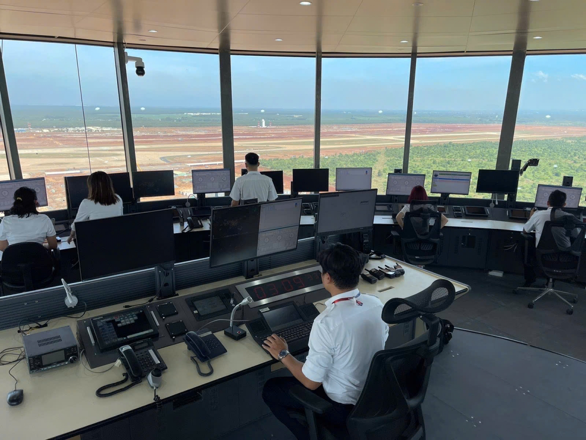 Đài kiểm soát không lưu - "bộ óc" của sân bay Long Thành đã sẵn sàng đón nhận các chuyến bay.. 