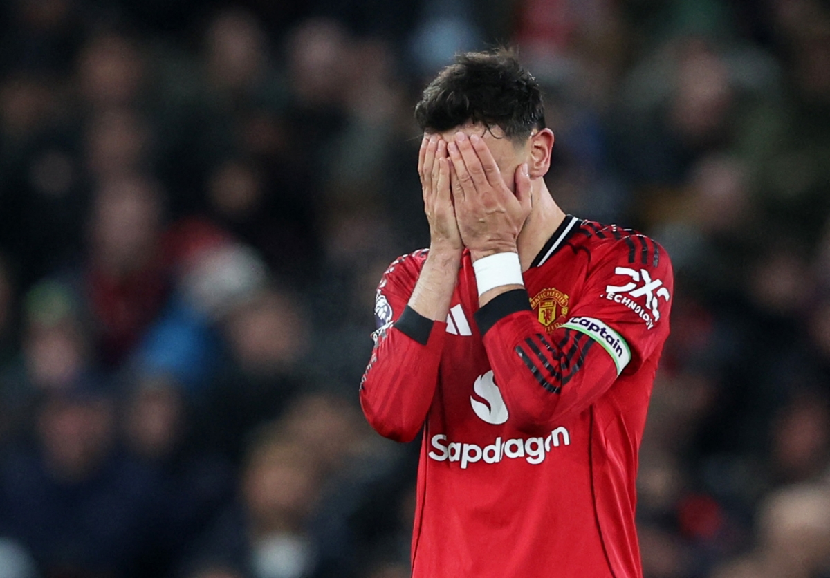 MU lỡ cơ hội chen chân vào tốp 4 (Ảnh: Reuters)