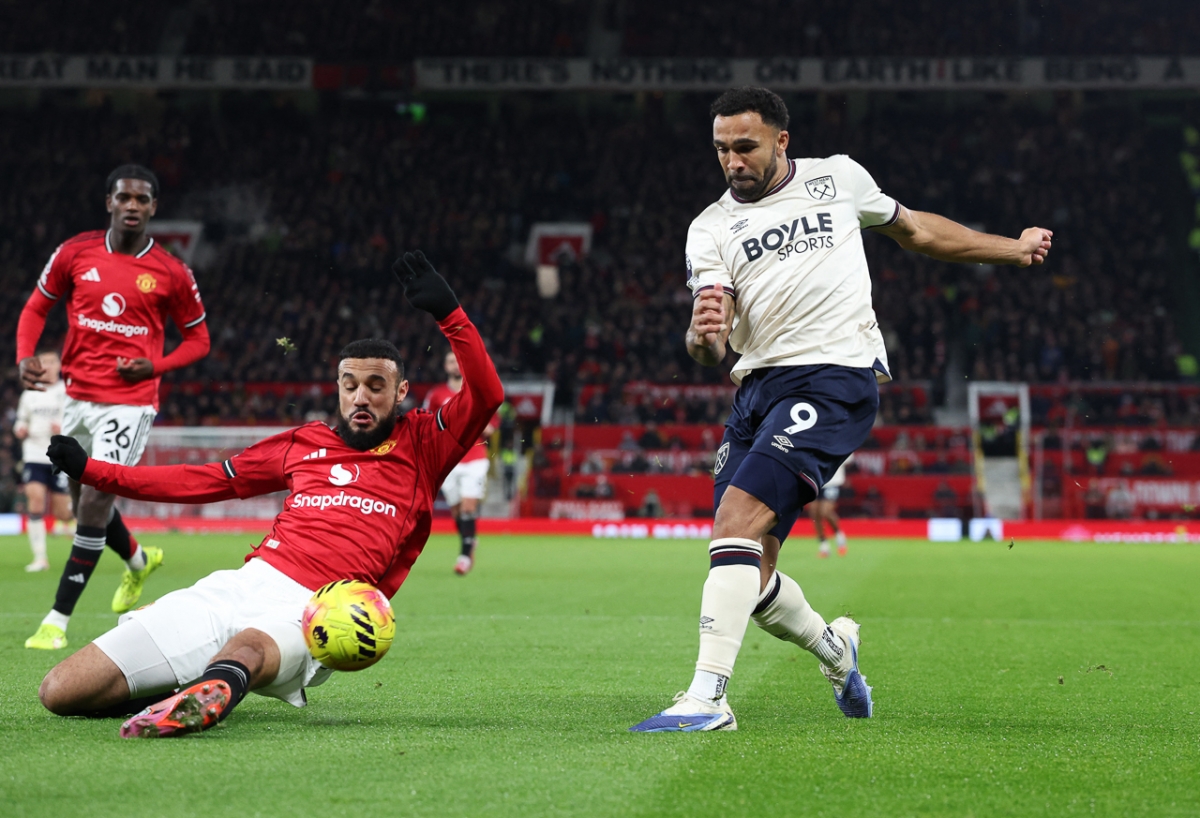 West Ham có nhiều pha hãm thành nguy hiểm (Ảnh: Reuters)