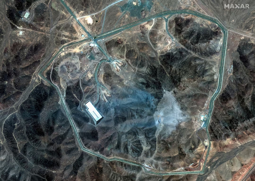 Mỹ không kích các cơ sở hạt nhân then chốt của Iran. Ảnh: Reuters