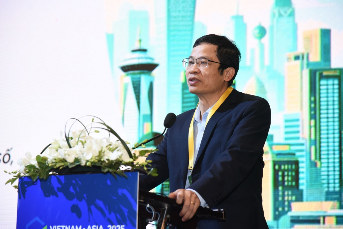 Ông Nguyễn Phú Tiến, Phó Vụ trưởng Vụ Kinh tế số - Xã hội số (Bộ Khoa học và Công nghệ) (Ảnh: Ban tổ chức)