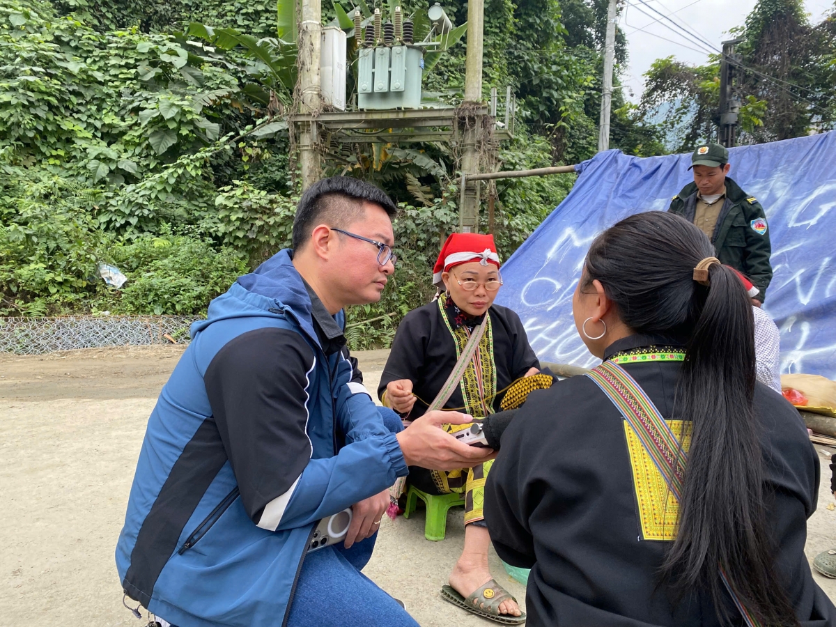 Mẹ con chị Mẩy cho rằng doanh nghiệp đang khai thác trên phần đất của gia đình từ đời ông cha