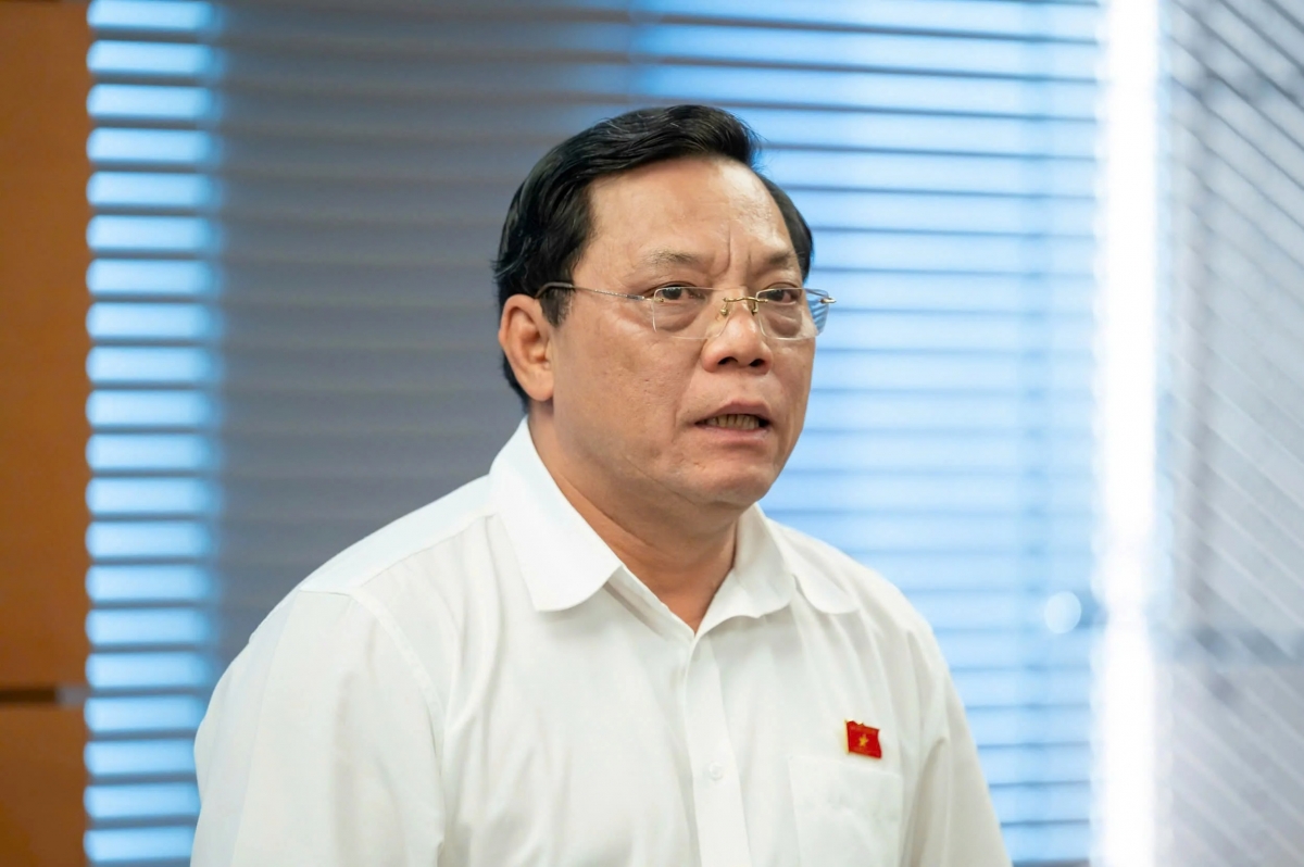 Thứ trưởng Bộ Dân tộc và Tôn giáo Nguyễn Hải Trung (Ảnh: Quốc hội)