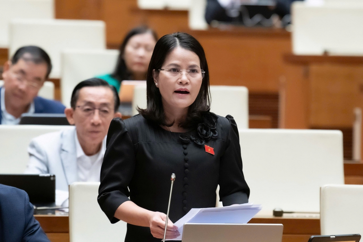 ĐBQH Nguyễn Hoàng Bảo Trân. Ảnh: Quốc hội 