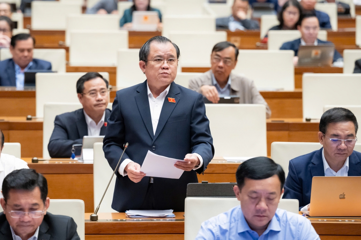 ĐBQH Ngô Trung Thành, đoàn Đắk Lắk (Ảnh: Quốc hội).