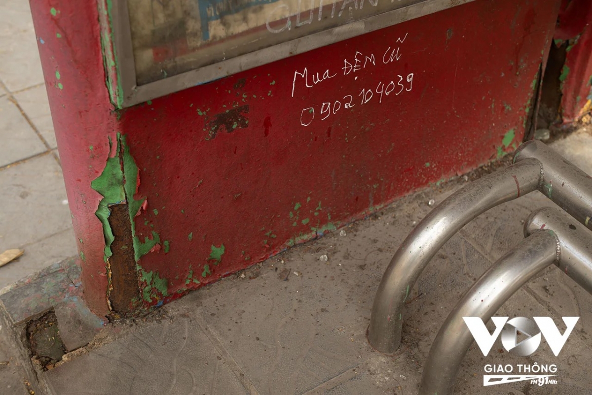 Quảng cáo rao vặt viết bừa bãi