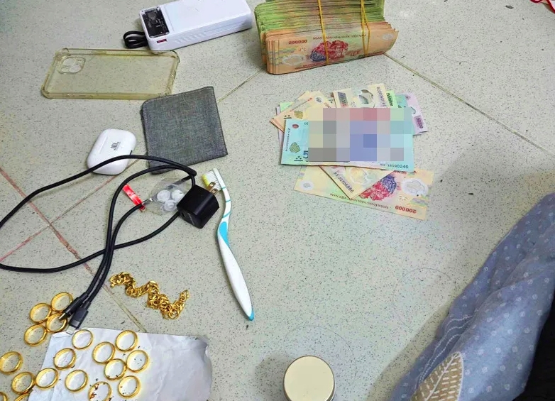 Tang vật công an thu giữ.