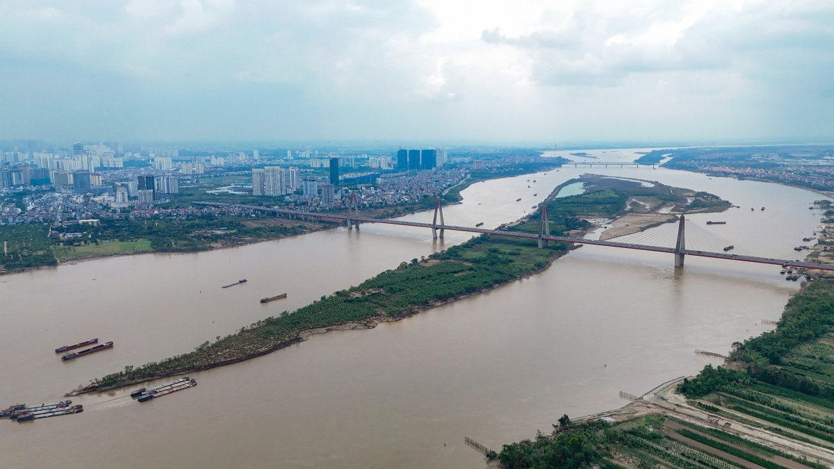 Sông Hồng trước ngày khởi công dự kiến 19/12/2025