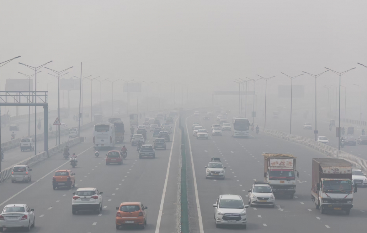 Tình trạng sương mù ở Ấn Độ. Ảnh: Reuters