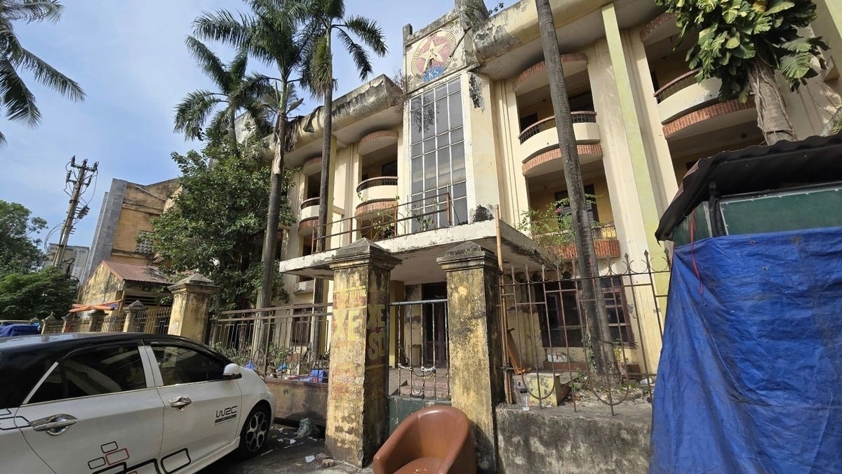 Trụ sở một cơ quan ở Hà Đông để không nhiều năm