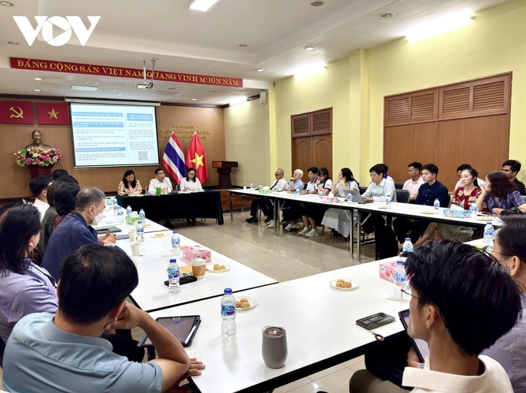 A large number of OVs at an event held by the Vietnamese Embassy in Thailand