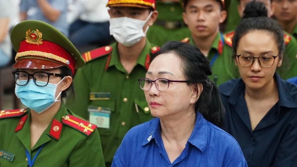 Bị cáo Trương Mỹ Lan và các đồng phạm trong giai đoạn 2 của đại án Vạn Thịnh Phát.