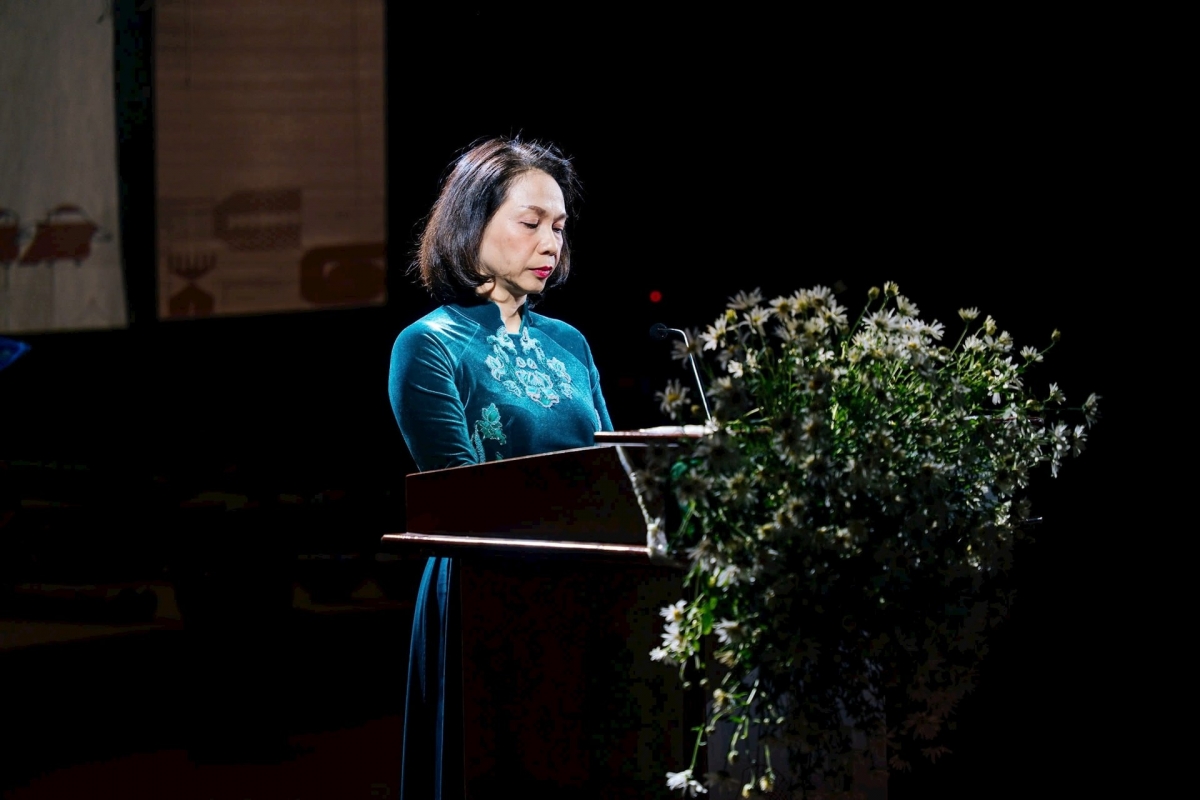 Phó Chủ tịch UBND thành phố Hà Nội Vũ Thu Hà phát biểu tại buổi lễ.