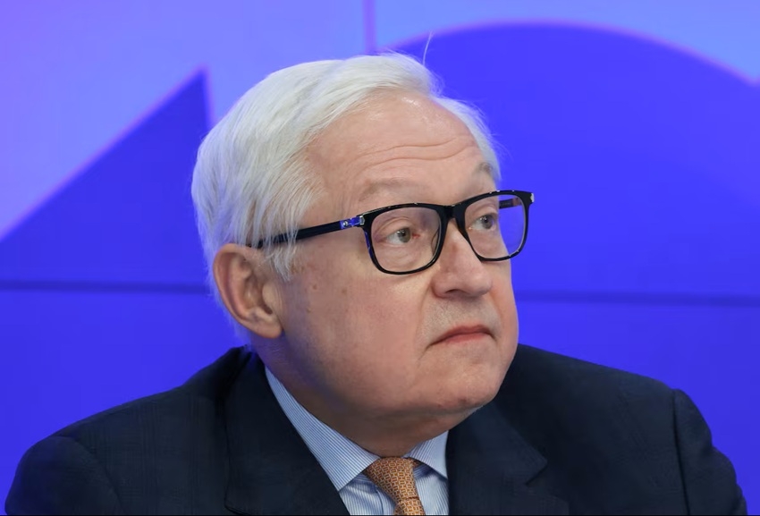 Thứ trưởng Ngoại giao Nga Sergei Ryabkov tham dự cuộc họp báo tại Moscow. Ảnh: Reuters
