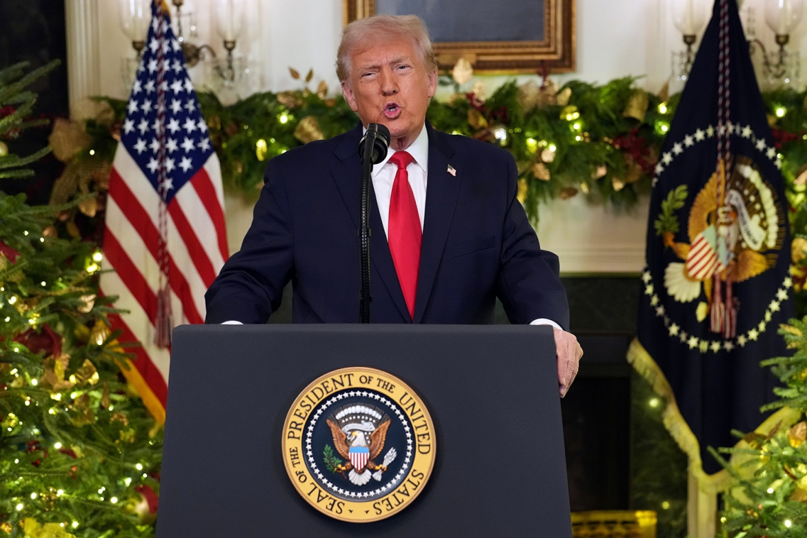 Tổng thống Mỹ Donald Trump phát biểu tại Nhà Trắng tối 17/12/2025. Ảnh: AP