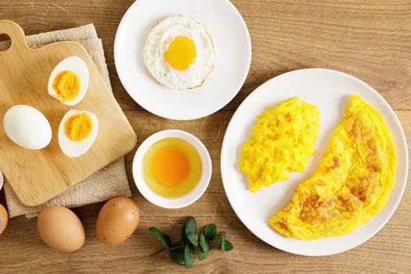 Trứng là thực phẩm quen thuộc, cung cấp protein chất lượng cao cùng nhiều vitamin và khoáng chất thiết yếu