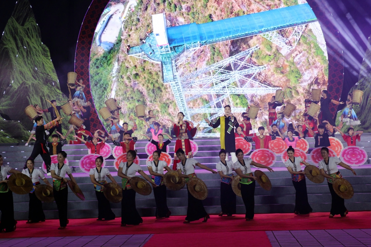 Lễ hội Ném còn ba nước Việt Nam – Lào – Trung Quốc lần thứ IX, năm 2025 được kỳ vọng tiếp tục là điểm nhấn văn hóa – đối ngoại, góp phần thúc đẩy hợp tác kinh tế, du lịch giữa 3 nước.