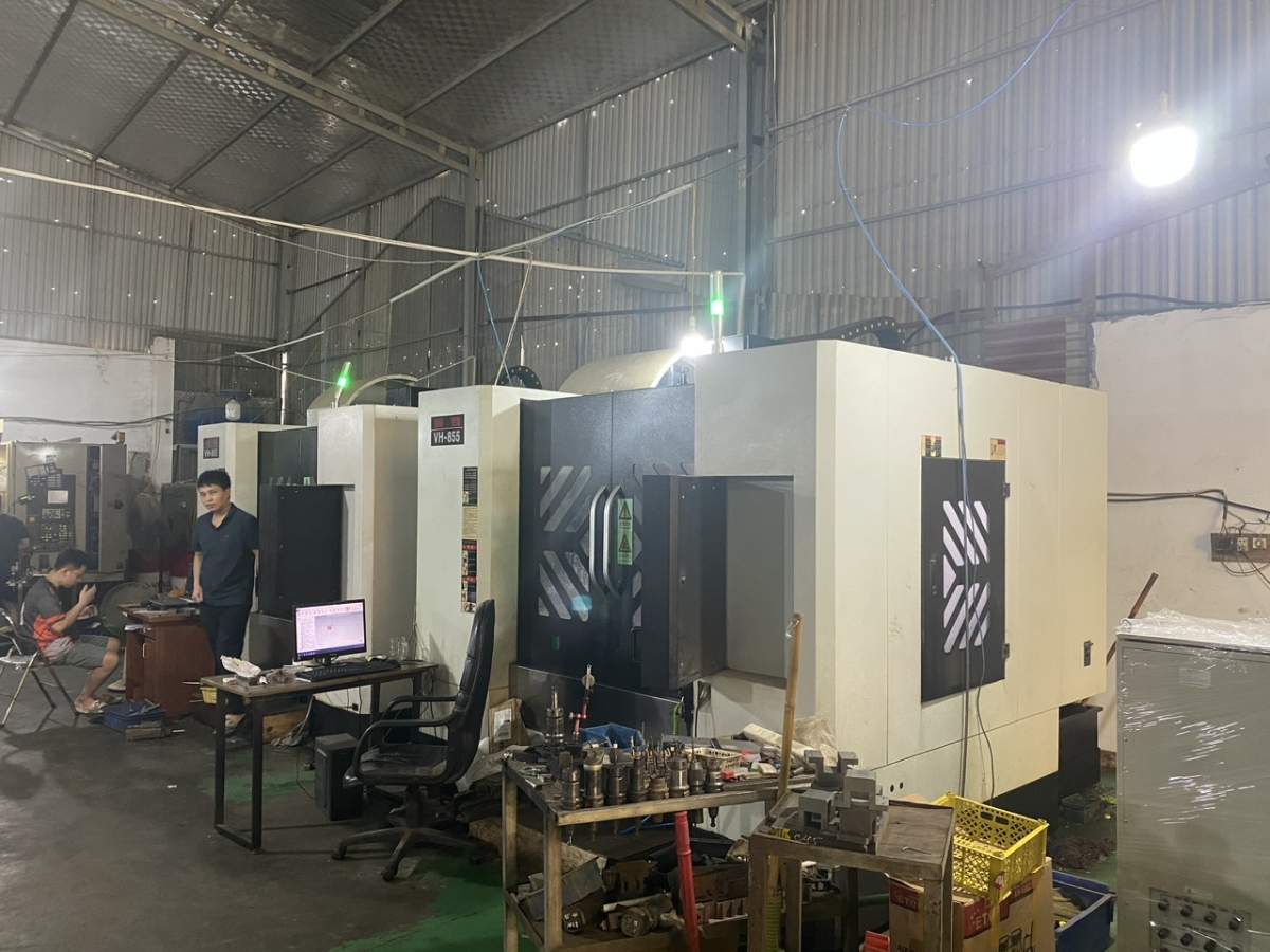 Việc nhập khẩu tràn lan các thiết bị cũ, công nghệ lạc hậu, tiêu hao nhiều năng lượng và không đảm bảo an toàn có nguy cơ biến Việt Nam thành "bãi rác công nghiệp" của thế giới.