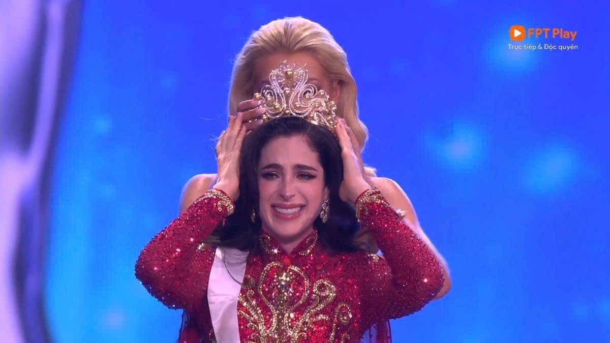 Giây phút đăng quang Miss Universe 2025 của người đẹp Fátima Bosch đến từ Mexico