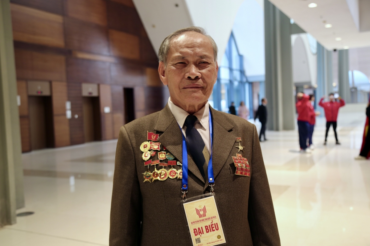 Anh hùng lực lượng vũ trang Hoàng Thức Bảo