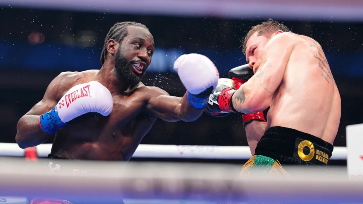 Hai tay đấm Canelo Álvarez và Terence Crawford giao đấu lần đầu tiên trong sự nghiệp tại sự kiện Zuffa Boxing.
