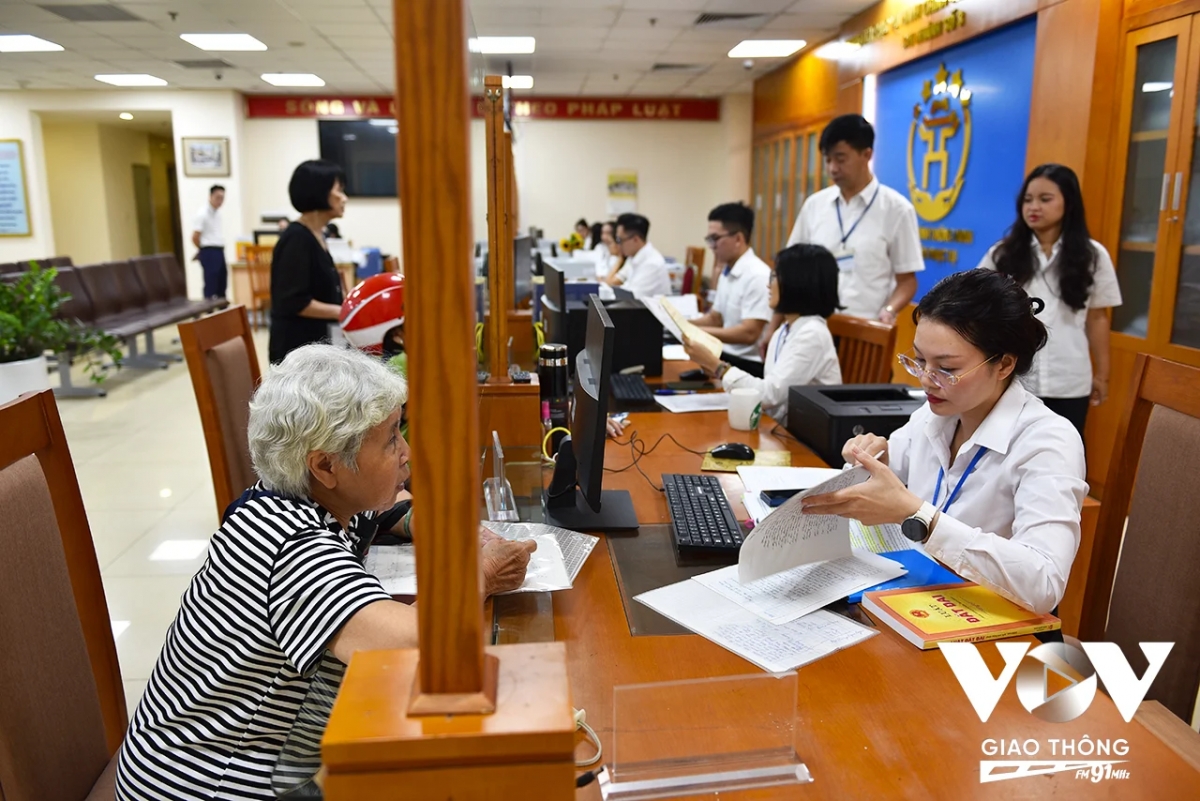 Mô hình chính quyền hai cấp ở Hà Nội hướng tới gần dân, sát dân, phục vụ nhân dân