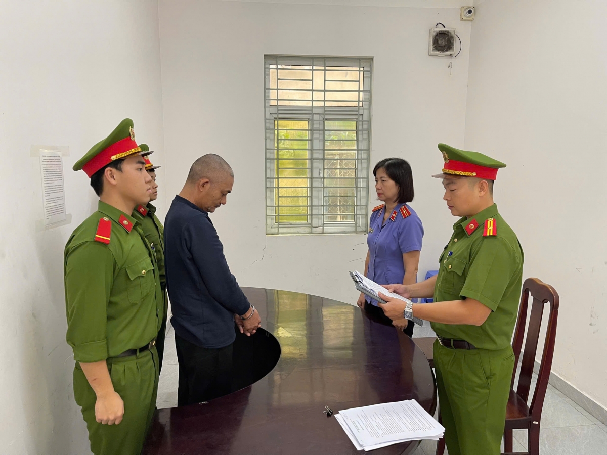 Công an thành phố Đà Nẵng đã khởi tố vụ án, khởi tố bị can và bắt tạm giam 4 tháng đối với Huỳnh Khổng.