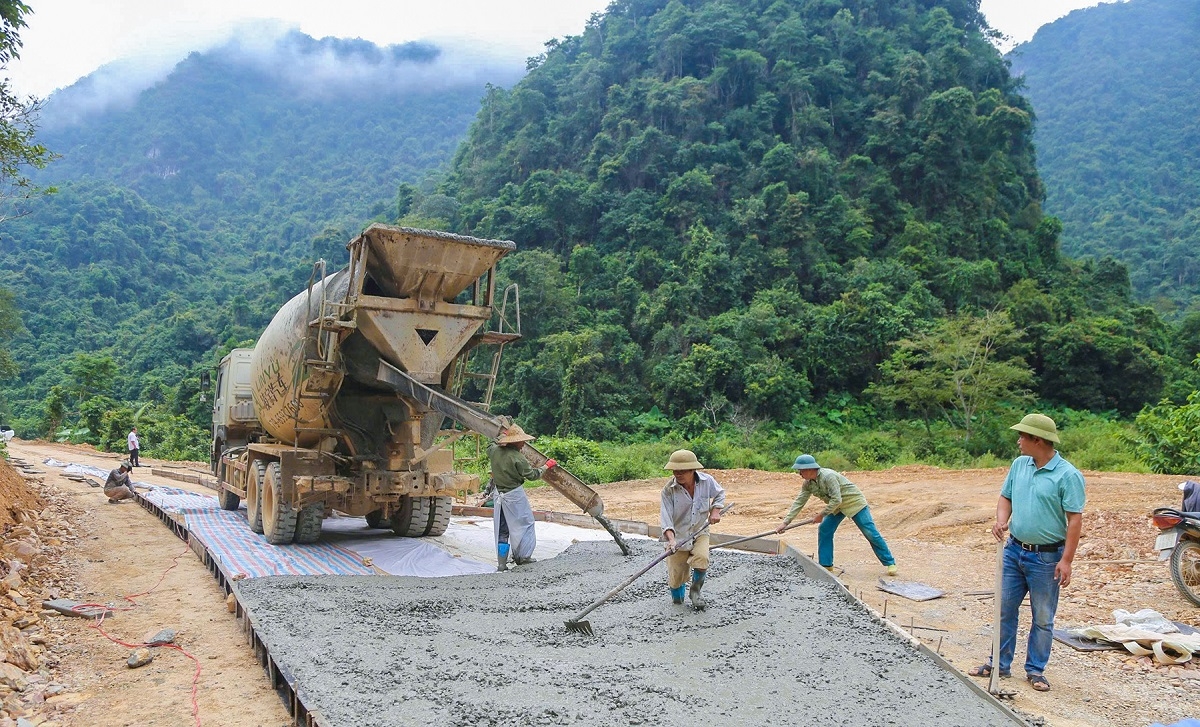 Khi hoàn thành toàn tuyến vào năm 2026, dự án sẽ kết nối trực tiếp với cao tốc Hữu Nghị - Chi Lăng và Bắc Giang – Lạng Sơn, tạo thành trục huyết mạch đối ngoại, thúc đẩy giao thương quốc tế và mở ra động lực phát triển kinh tế - xã hội mạnh mẽ cho vùng Đông Bắc. Cao Bằng cũng sẽ tiếp tục nâng cấp hạ tầng cửa khẩu, cải tạo; nâng cấp các tuyến quốc lộ, đường tỉnh, liên xã; hạ tầng dân sinh khác, nhất là tại các vùng nông thôn, vùng sâu, vùng xa và vùng biên giới.