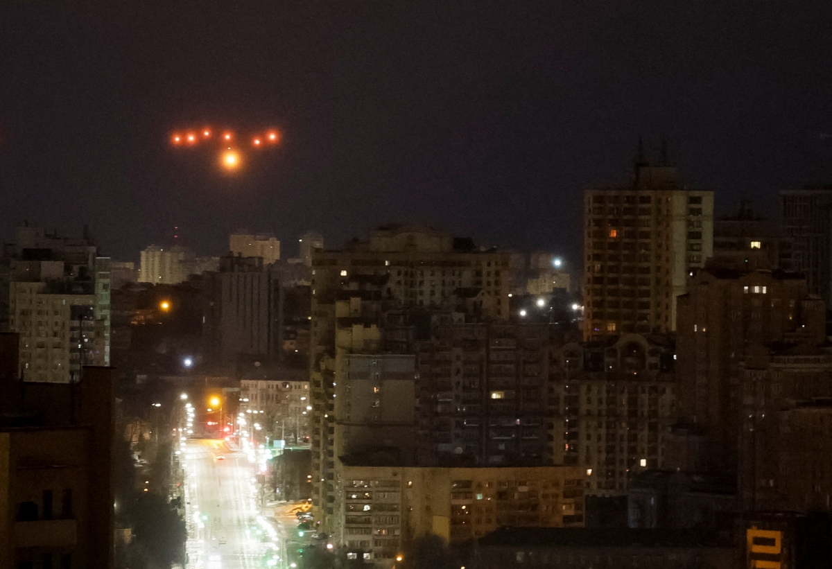 Nga tấn công tên lửa và UAV vào Kiev, Ukraine. Ảnh: Reuters