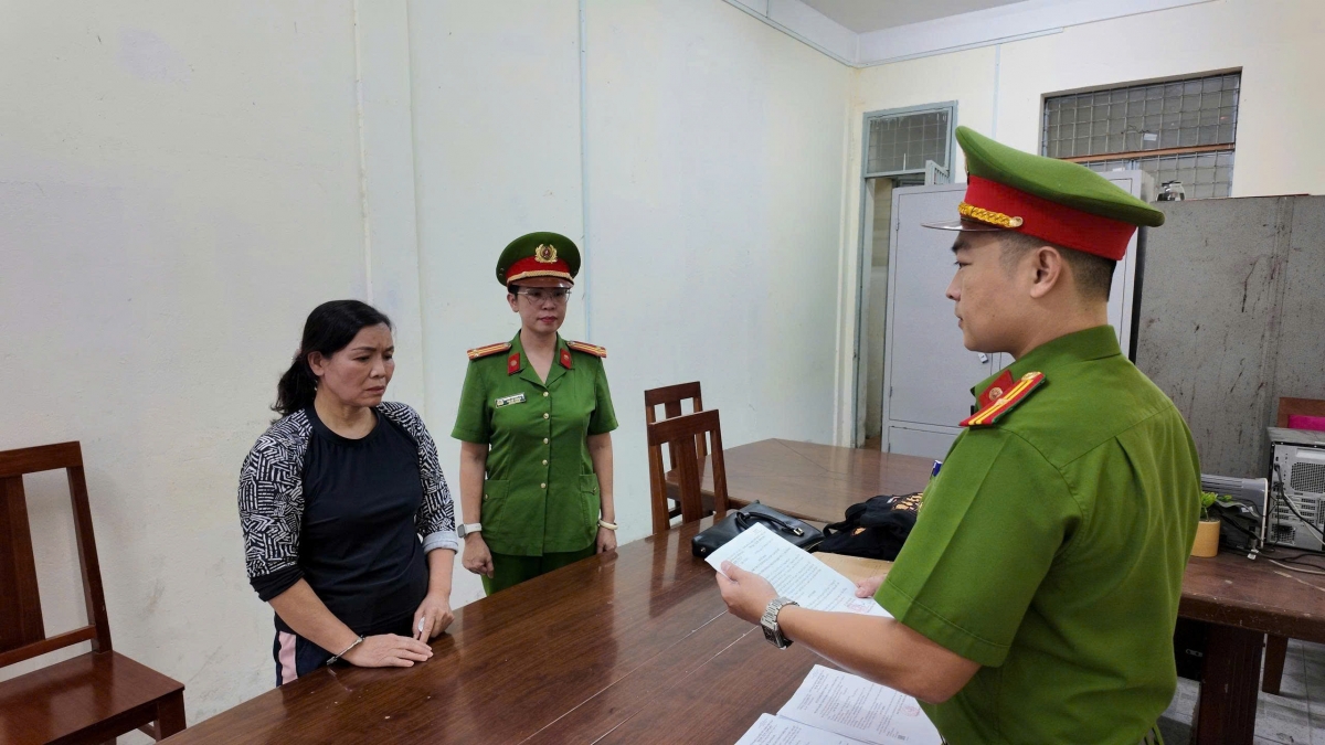  Khởi tố Trần Thị Thu Hà (55 tuổi, trú phường Hòa Khánh, TP Đà Nẵng)