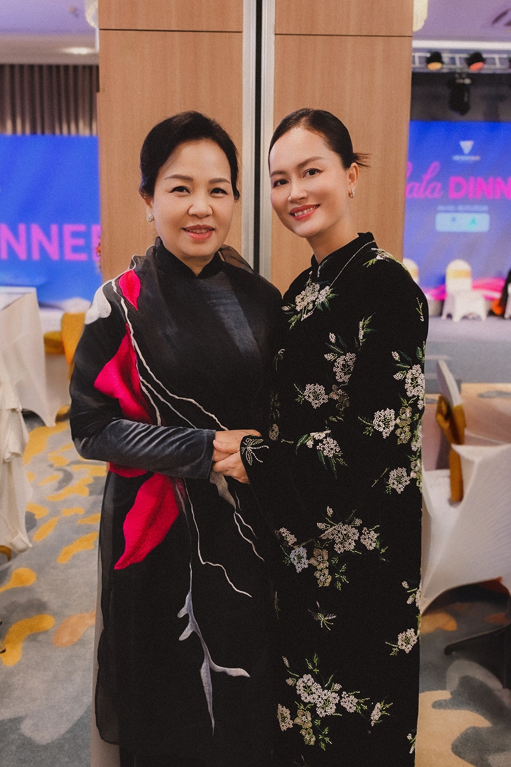 Đỗ Thị Hải Yến và TS Ngô Phương Lan