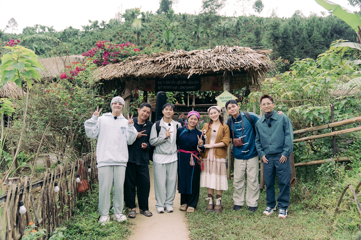 “Gia đình Haha” trở lại bản Liền (Lào Cai)