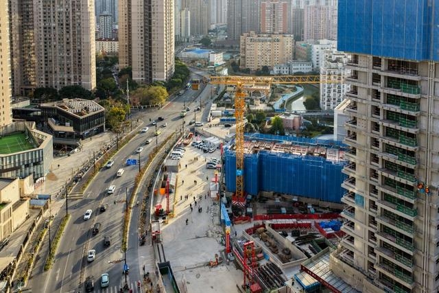 Dự án được khởi công vào sáng ngày 2/1/2026. Ảnh: Finance.sina.com