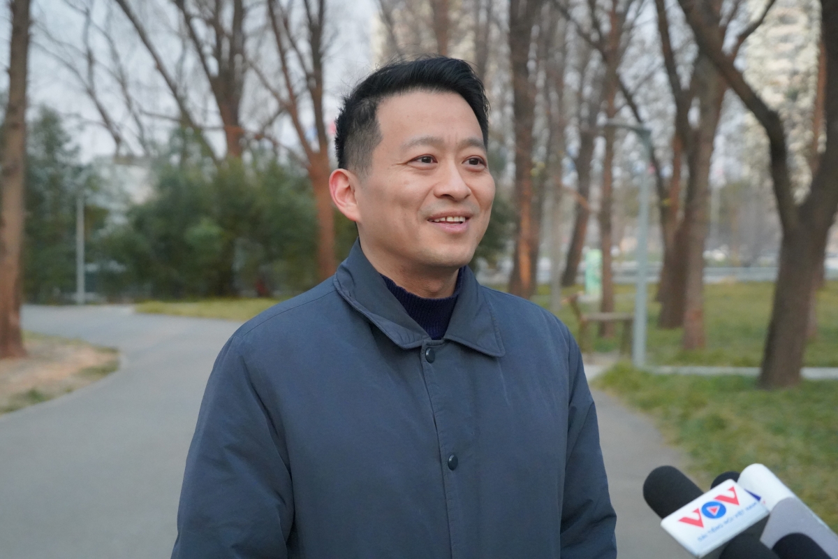 Giáo sư Khúc Cường trả lời phỏng vấn VOV