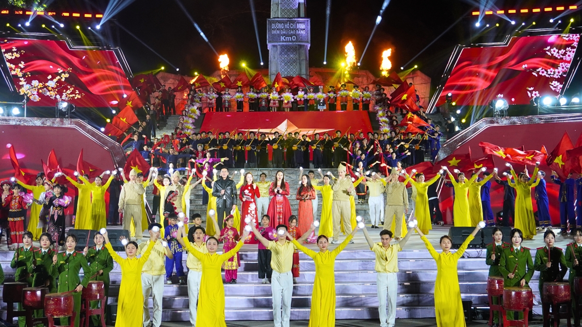 Hình ảnh tổng duyệt Lễ kỷ niệm 85 năm ngày Chủ tịch Hồ Chí Minh về nước trực tiếp lãnh đạo Cách mạng Việt Nam 