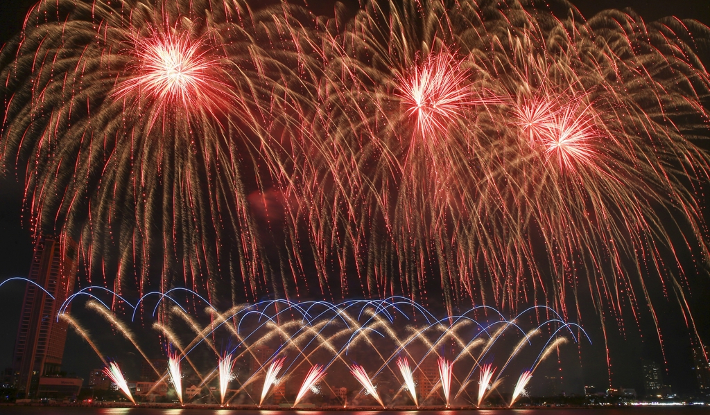 Kỹ thuật trình diễn hiện đại tại DIFF 2025 sẽ được ứng dụng trong màn pháo hoa nghệ thuật tầm cao tại Hà Nội (Ảnh: Ánh Dương)