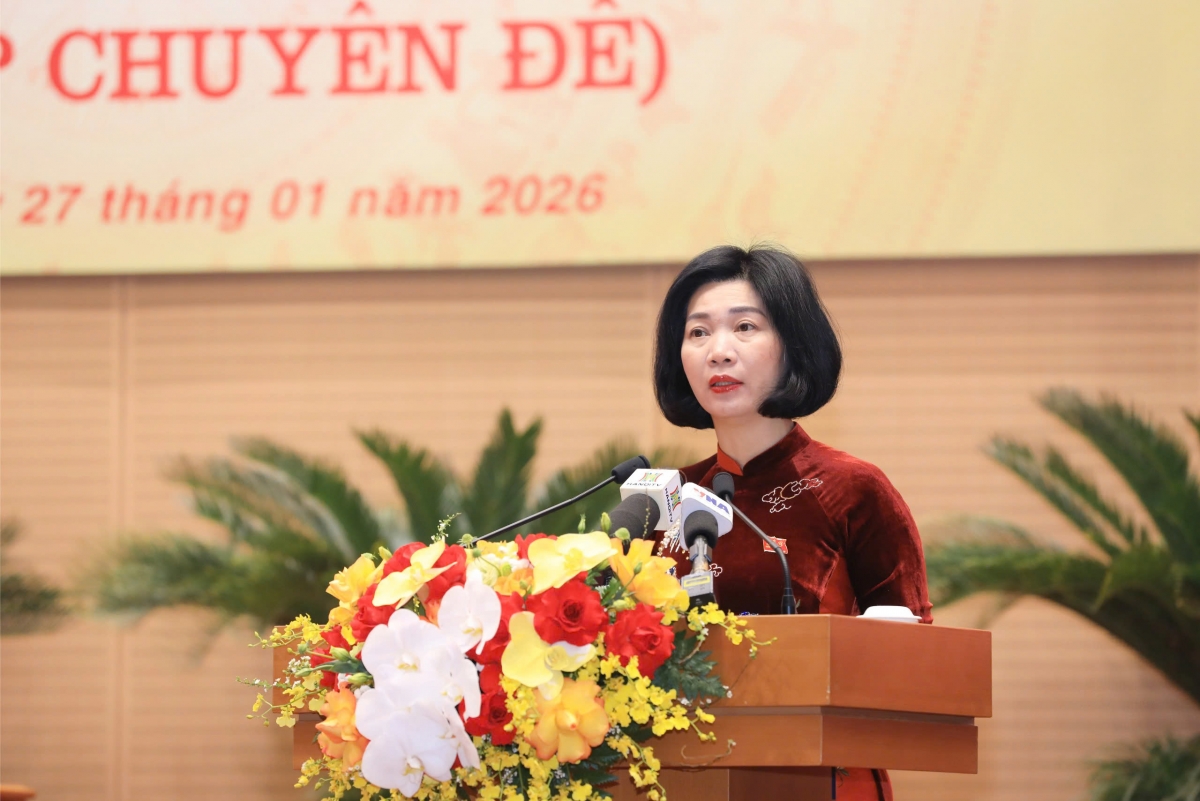 Bà Phùng Thị Hồng Hà phát biểu phiên khai mạc kỳ họp thứ 31 HĐND thành phố Hà Nội