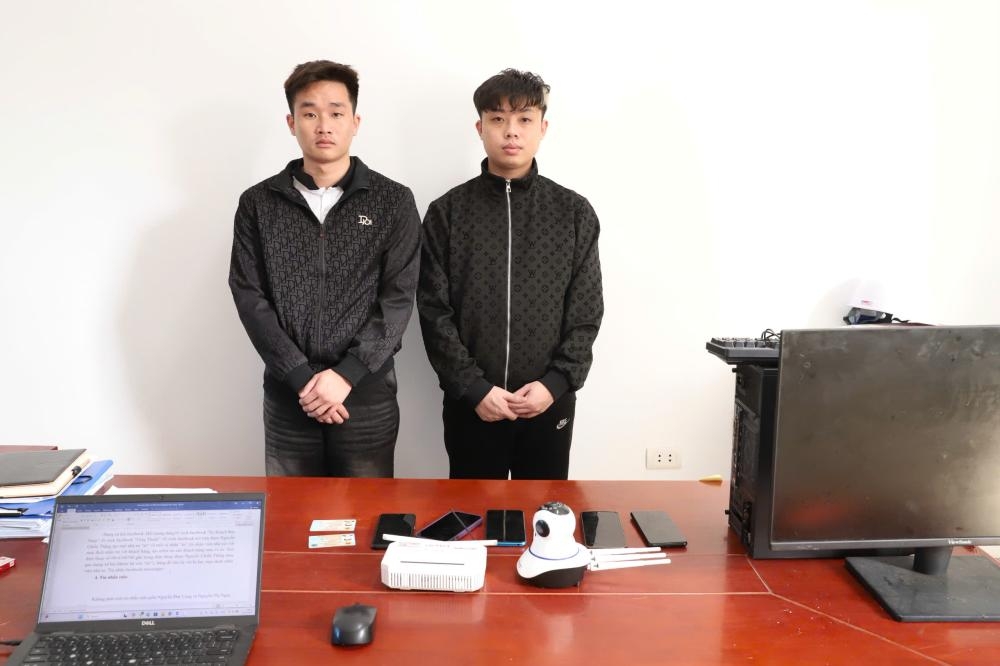 Đối tượng Nguyễn Chiến Thắng và Đoàn Xuân Thế. (Ảnh: Công an Hà Tĩnh)