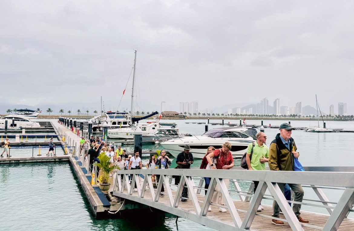 Bến du thuyền quốc tế Ana Marina (tỉnh Khánh Hòa)