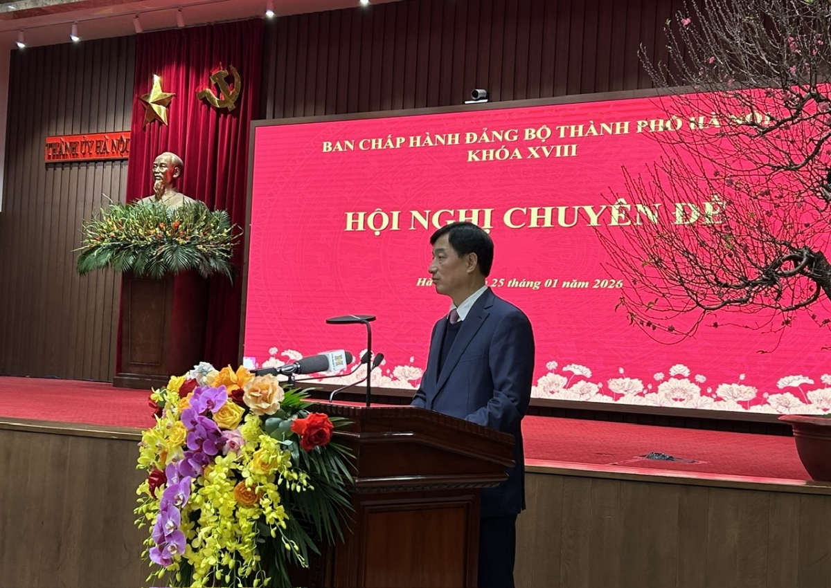 Bí thư Thành ủy Hà Nội phát biểu (Ảnh: Quang Thái)