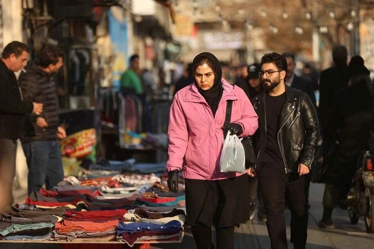 Người dân tại 27/31 tỉnh ở Iran đã xuống đường biểu tình vì bất mãn trước tình hình kinh tế trì trệ cùng lạm phát cao. (Ảnh: Reuters)