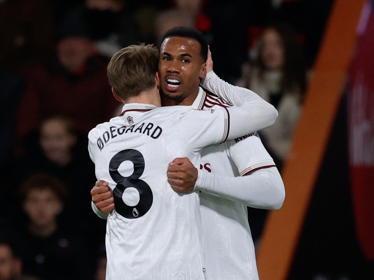 Gabriel cũng là cầu thủ ghi bàn gỡ hoà cho Arsenal (Ảnh: Reuters)