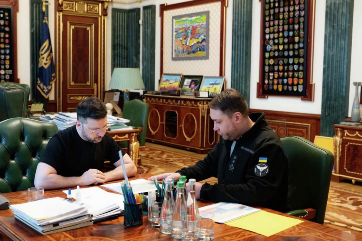 Tổng thống Zelensky trong cuộc gặp với ông Budanov- Ảnh: Telegram chính thức của Tổng thống Zelensky