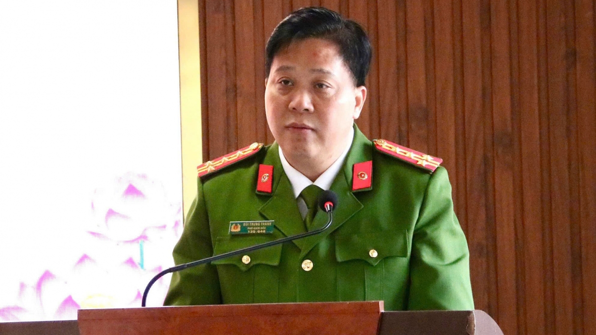 Đại tá Bùi Trung Thành, Phó Giám đốc, Thủ trưởng Cơ quan CSĐT - CATP Hải Phỏng, Trưởng ban chỉ đạo quán triệt triển khai Kế hoạch tổng kiểm tra đến các lực lượng tham gia thực hiện nhiệm vụ