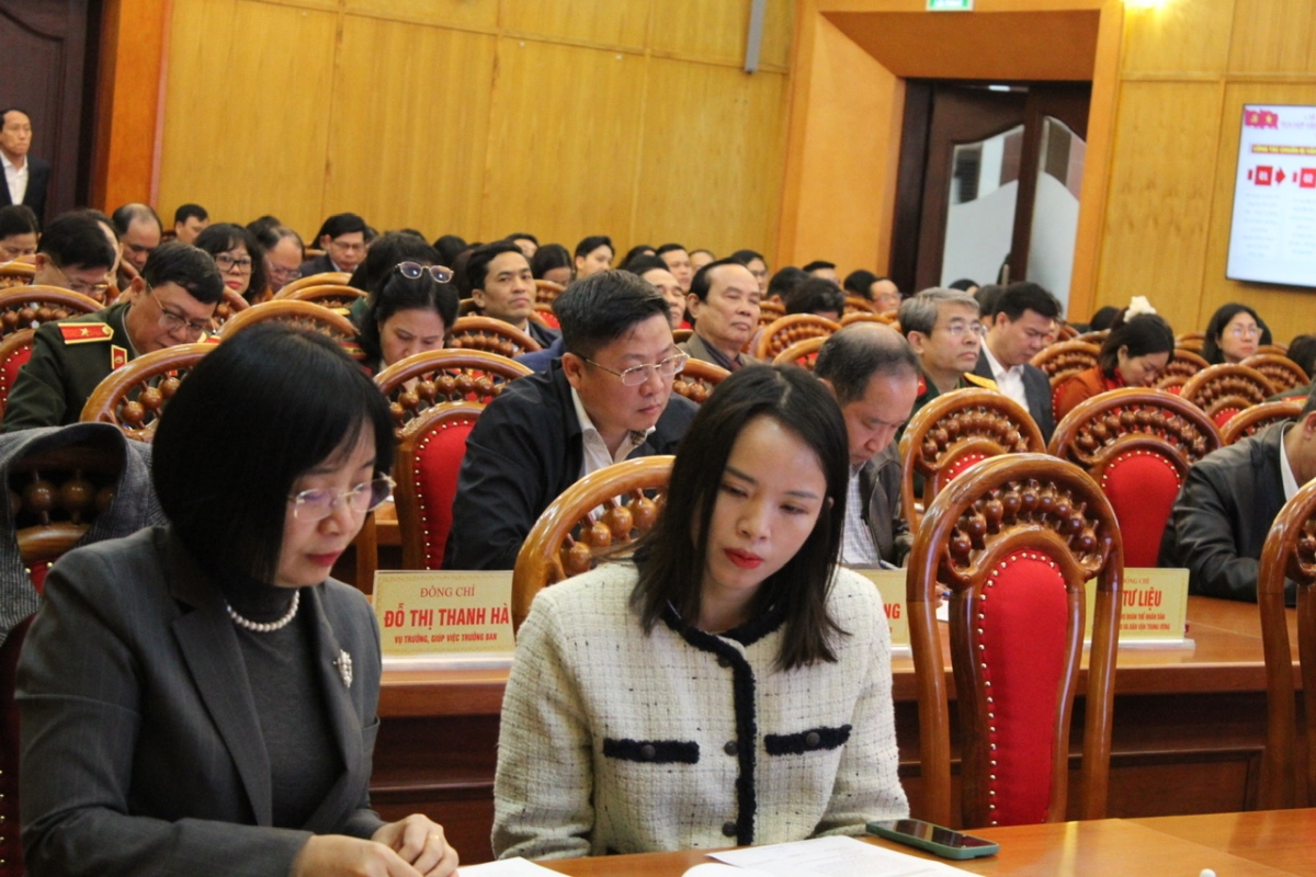 Các đại biểu tham dự trực tiếp tại trụ sở của Ban Tuyên giáo và Dân vận Trung ương.