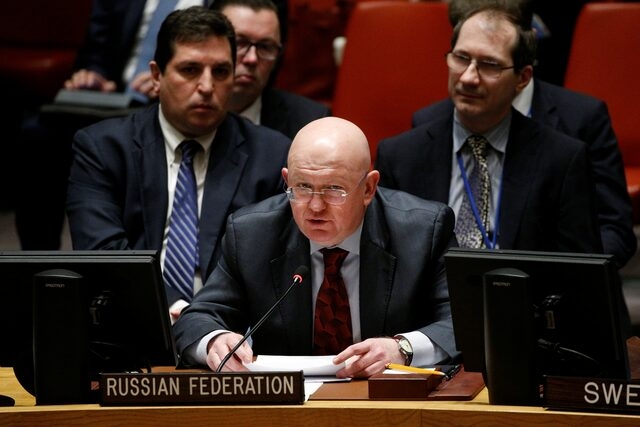 Đại sứ Nga tại Liên hợp quốc Vasily Nebenzya phát biểu trong cuộc họp của Hội đồng Bảo an Liên Hợp Quốc. Ảnh: Reuters