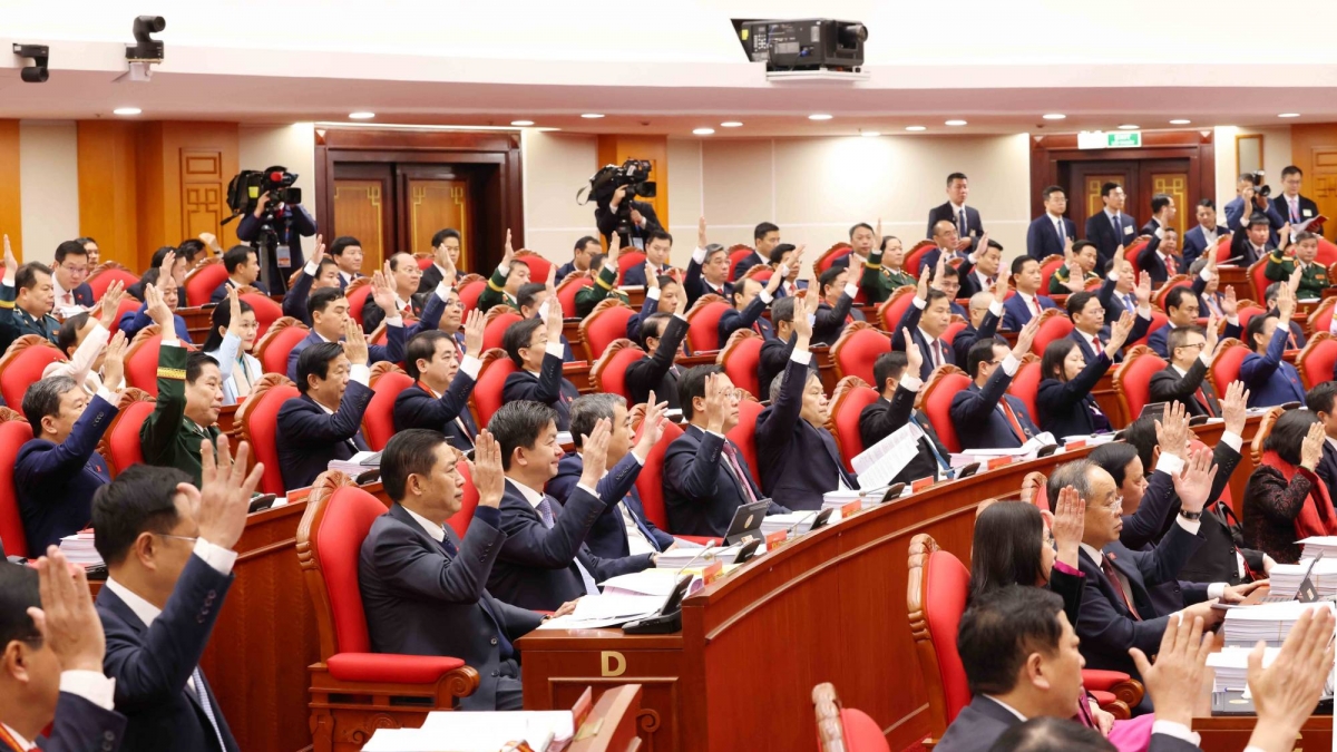 Ban Chấp hành Trung ương Đảng khóa XIV tiến hành Hội nghị lần thứ nhất. 