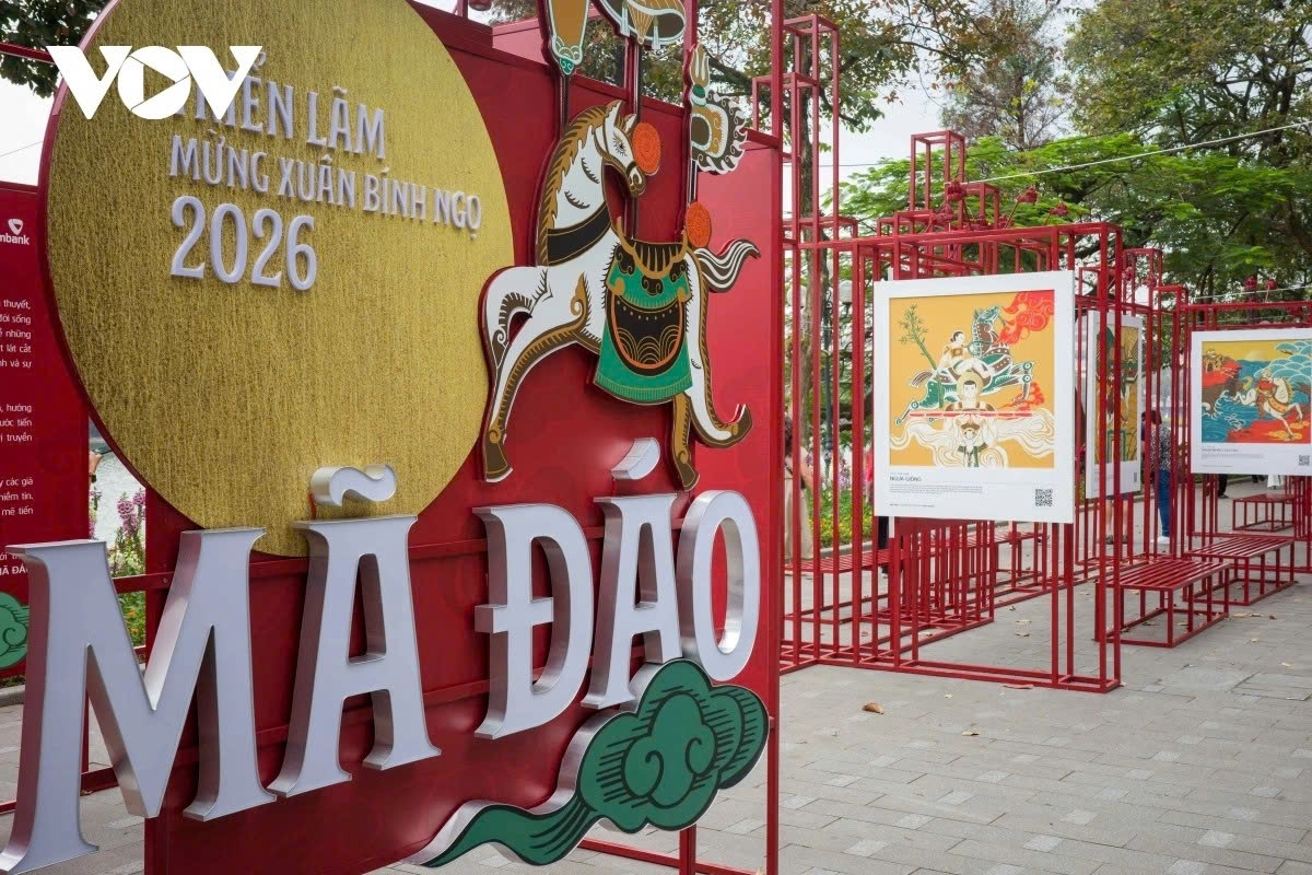 Inspired by the horse, a zodiac animal deeply rooted in the history, culture and spiritual life of the Vietnamese people, the “Mã Đáo” exhibition traces the journey of the “Quý Mã” (the noble horse) from history and legend to culture and belief, and onward to trade and development.