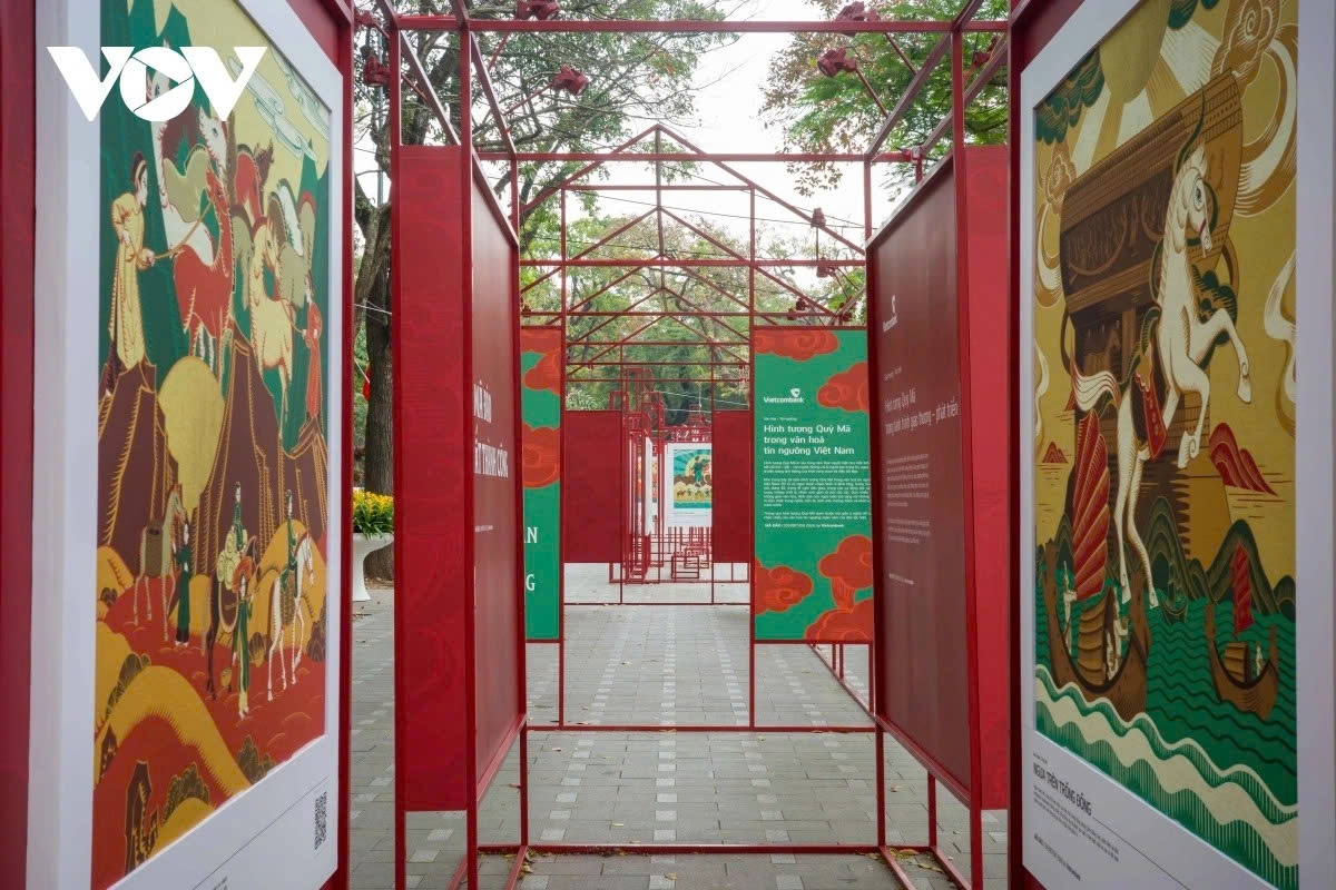The exhibition space is organised into three interconnected sections-History and Legend, Culture and Belief, and Trade and Development, guiding visitors from historical origins and spiritual depth to the sense of movement and aspiration that shape Vietnamese culture.