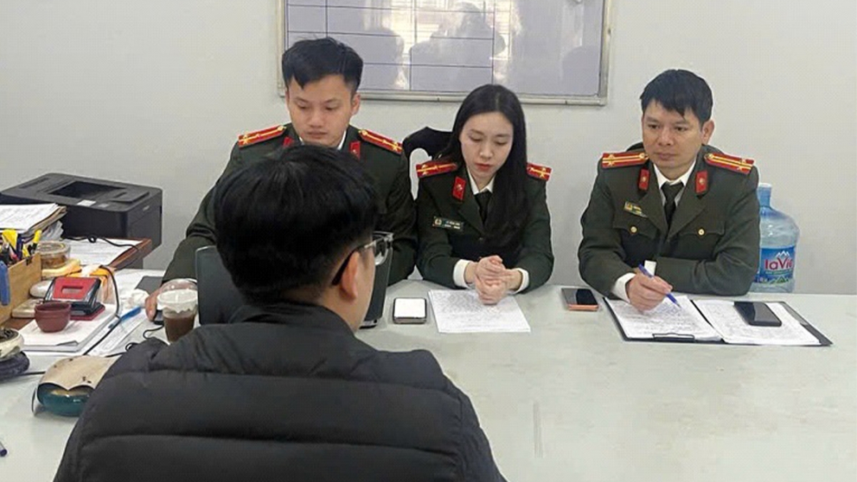 Phòng An ninh chính trị nội bộ Công an Hà Nội xử lý trường hợp vi phạm